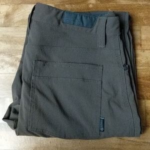 Men's Mountain Hardware Pants